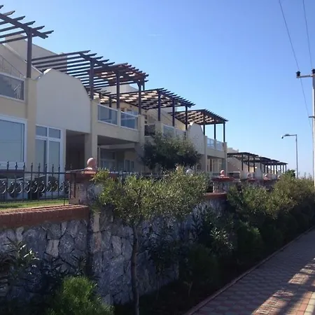 Cara Penthouse At Turquoise